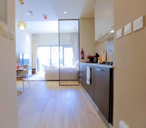 Amazing Stay with Balcony at Park View Dubai